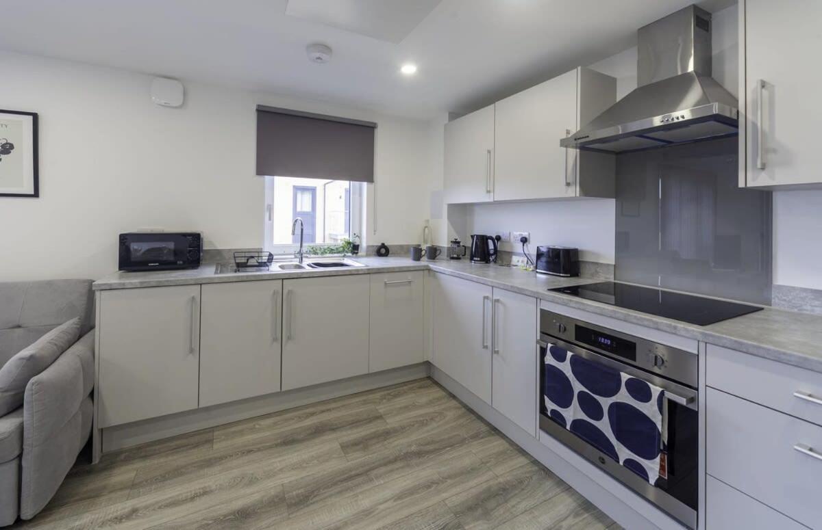 Modern And Bright 2 Bed Apartment In Ashford Ashford  Exteriér fotografie