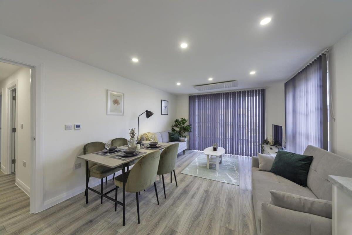 Modern And Bright 2 Bed Apartment In Ashford Ashford  Exteriér fotografie